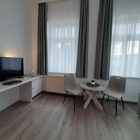 Konukevi Brockenhexe Mit Restaurant & Cafe