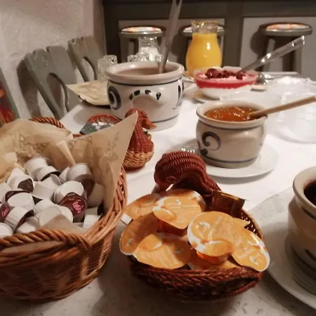 Brockenhexe Mit Restaurant & Cafe שירקה