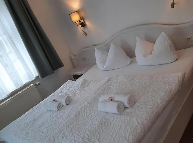 Brockenhexe Mit Restaurant & Cafe 3*