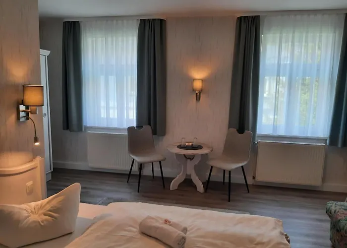 Brockenhexe Mit Restaurant & Cafe 3*